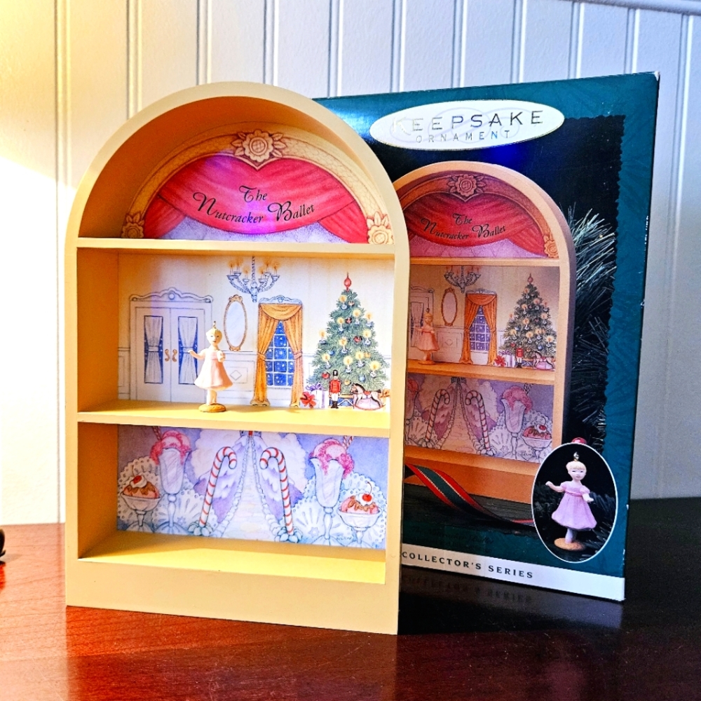 Hallmark Keepsake Nutcracker Ballet Stage & Clara Ornament Vintage 1996 Holiday